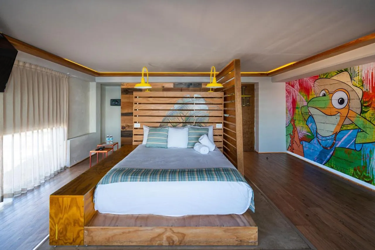 Mayan Monkey Cancun Hostel